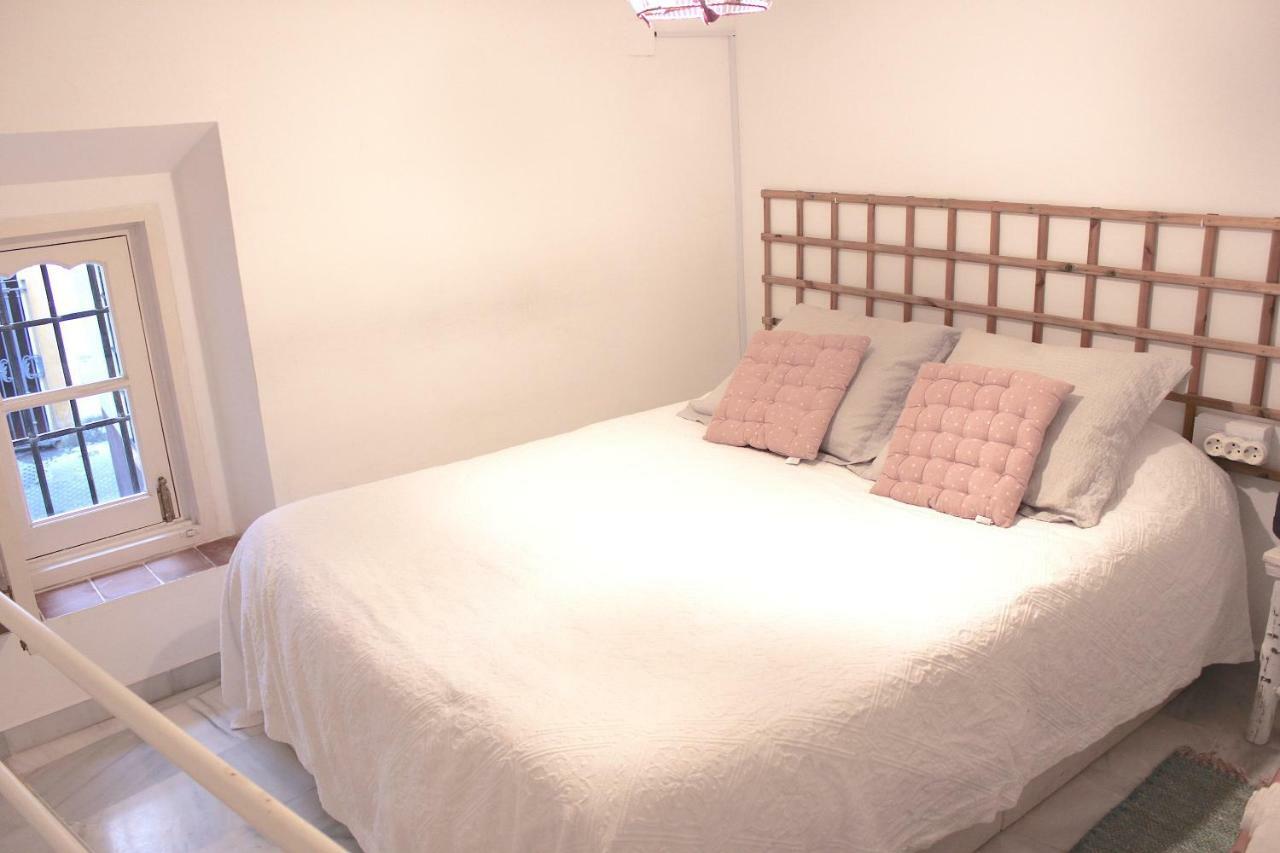 Apartamento En El Corazon De Sevilla מראה חיצוני תמונה